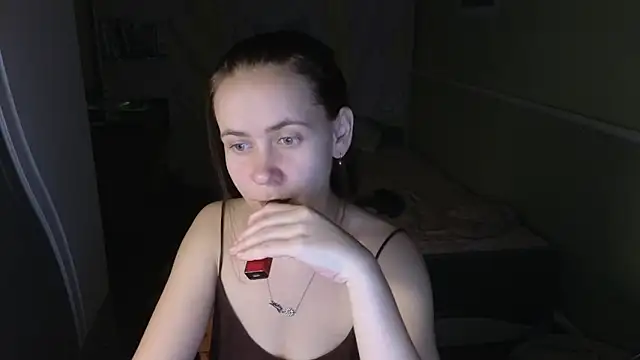 Riley Roo online show from 11/16/25, 07:40