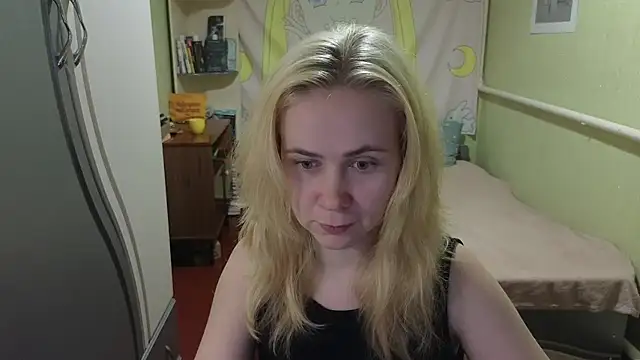 Riley Roo online show from 02/06/26, 04:36