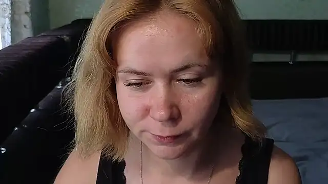 Riley Roo online show from 07/08/26, 08:48