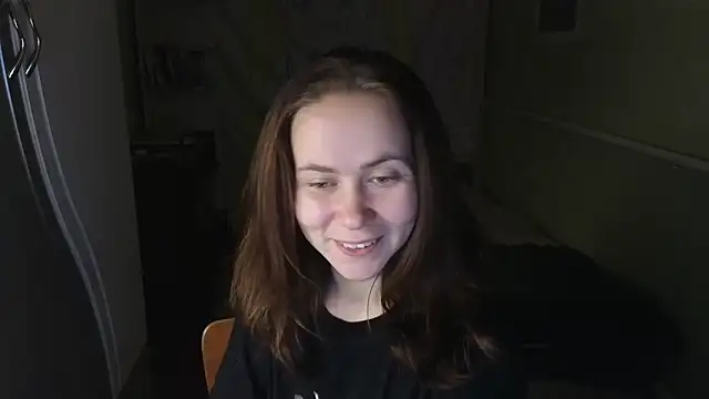 Riley Roo online show from 11/18/25, 08:23