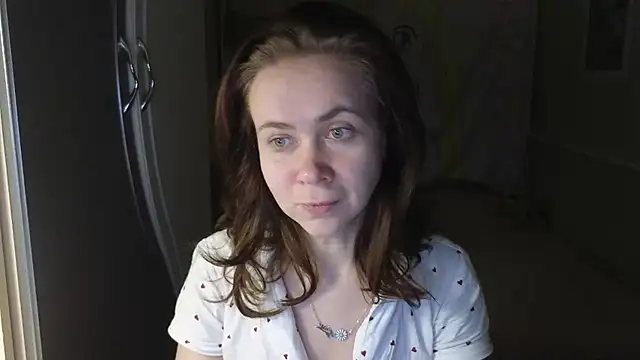 Riley Roo online show from 11/30/25, 07:25