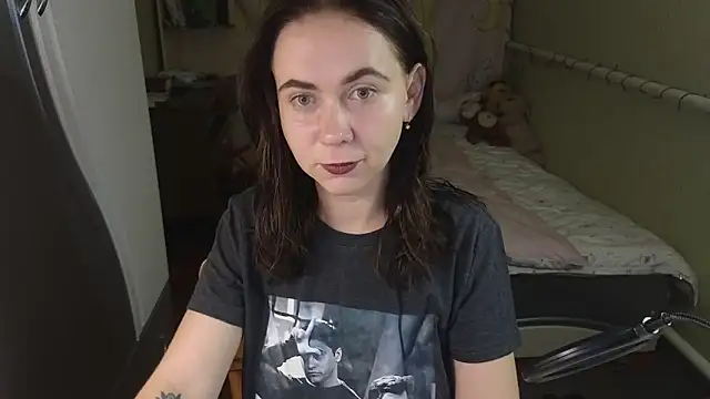Snapshot of Riley_Roo chatting on 10/12/25, 03:35 Riley Roo online show from 10/12/25, 03:35