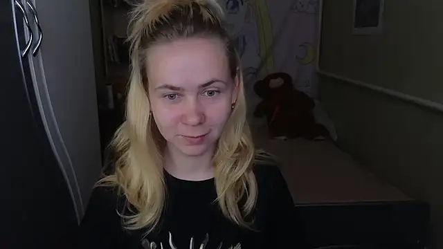 Riley Roo online show from 03/28/26, 09:43