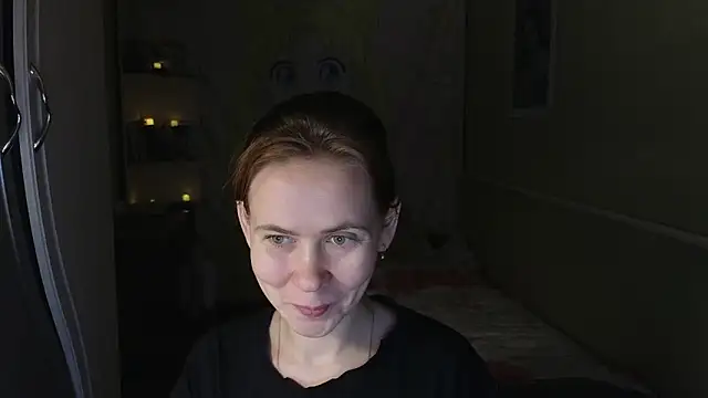 Riley Roo online show from 12/18/25, 07:29