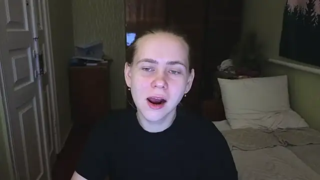 Snapshot of Riley_Roo chatting on 01/31/25, 05:53 Riley Roo online show from 01/31/25, 05:53