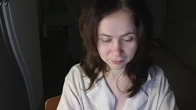 Riley Roo online show from 11/21/25, 05:01