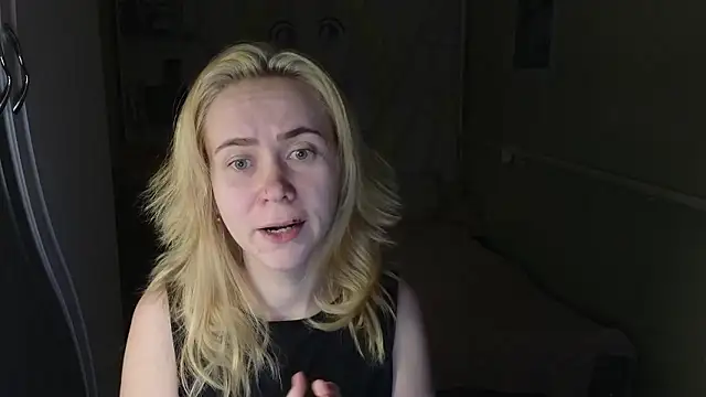 Riley Roo online show from 01/15/26, 03:48