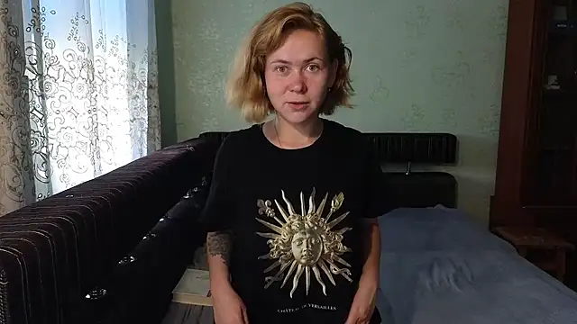 Riley Roo online show from 07/21/26, 06:59