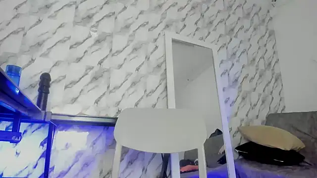 cathaarizti8 online show from 04/14/26, 03:06