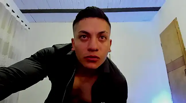 aquiles 51 online show from 02/12/25, 03:07