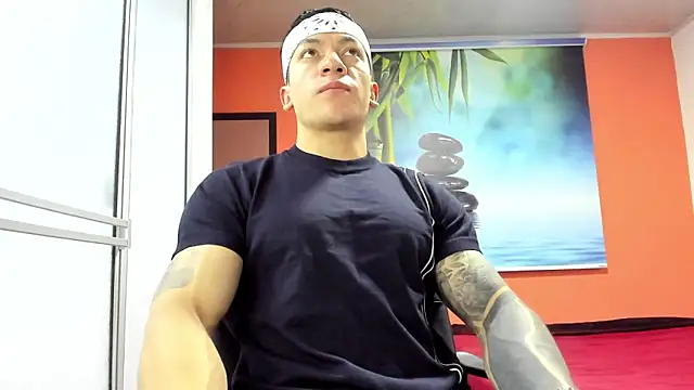 aquiles 51 online show from 02/15/26, 12:26