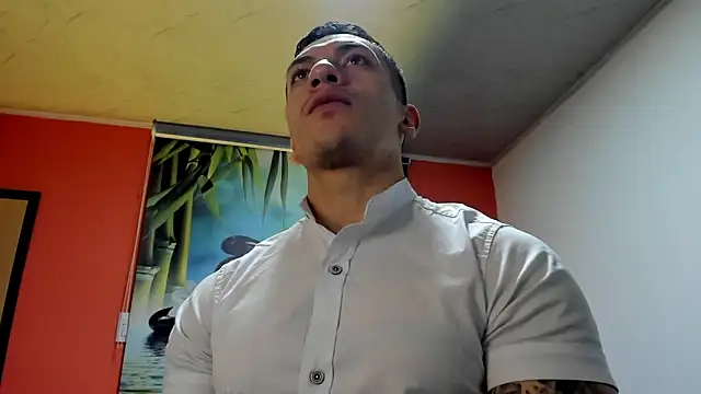 aquiles 51 online show from 11/21/25, 04:50