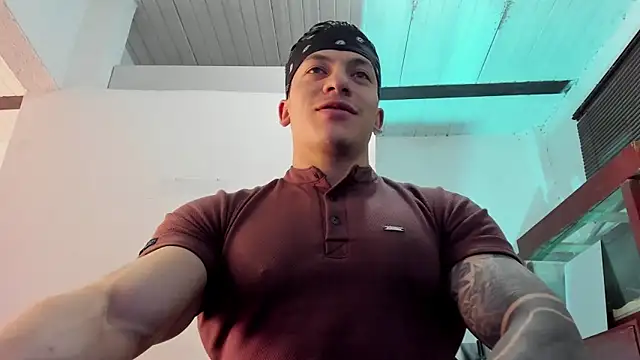 aquiles 51 online show from 09/19/25, 07:40