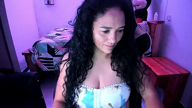 rayza mature 154 online show from 05/09/26, 01:53