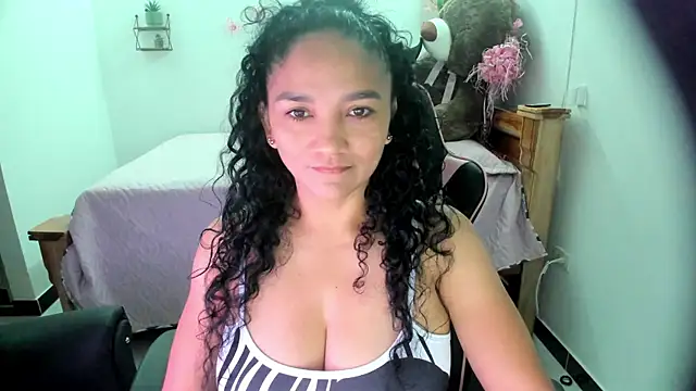 rayza mature 154 online show from 10/22/25, 01:54