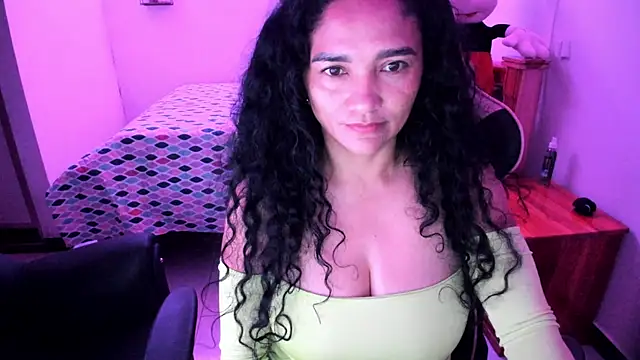 rayza mature 154 online show from 06/06/26, 04:34