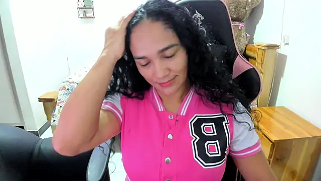 rayza mature 154 online show from 05/24/26, 04:18