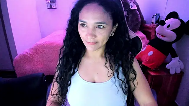 rayza mature 154 online show from 03/25/26, 03:44