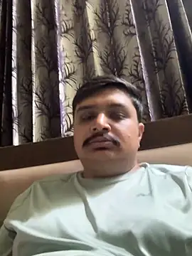 Snapshot of Parth-26 chatting on 05/16/26, 05:01 Parth-26 online show from 05/16/26, 05:01