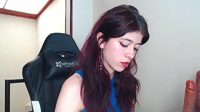 Snapshot of SuzzyyM chatting on 01/30/25, 05:28 SuzzyyM online show from 01/30/25, 05:28
