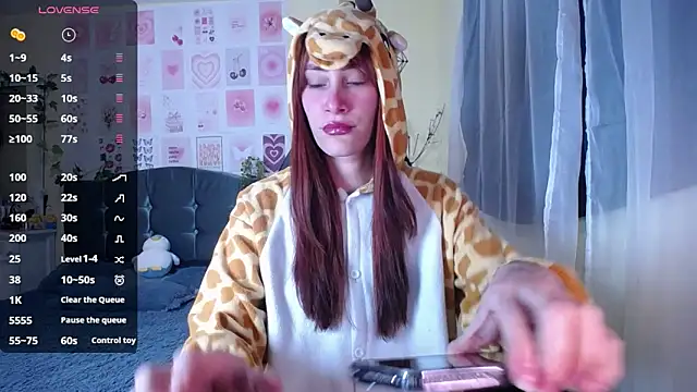 IsaBaileys  online show from 02/25/26, 02:01