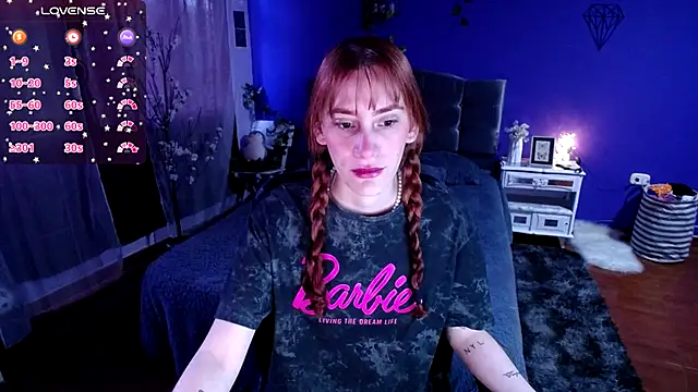 IsaBaileys  online show from 11/05/25, 07:50