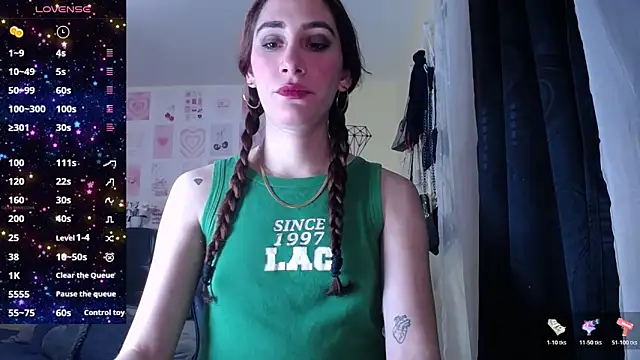 IsaBaileys  online show from 04/20/26, 01:30