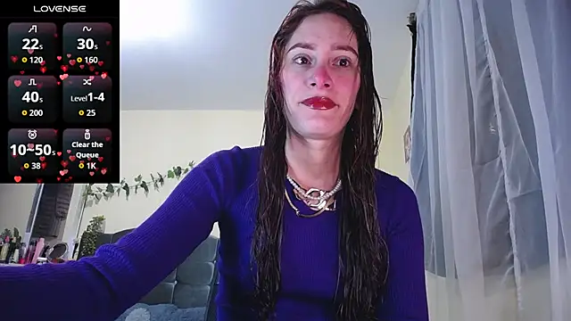 IsaBaileys  online show from 02/12/26, 11:59