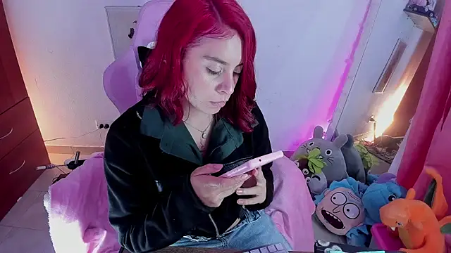 saralolo420 online show from 04/17/26, 11:40