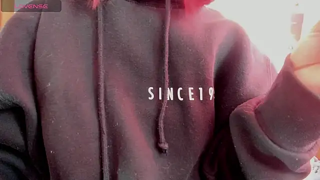 saralolo420 online show from 03/05/26, 02:57