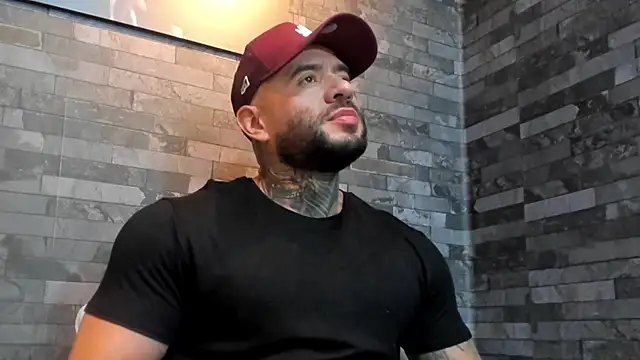 BruceDallas online show from 01/08/26, 03:56