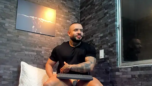 BruceDallas online show from 12/02/25, 12:00