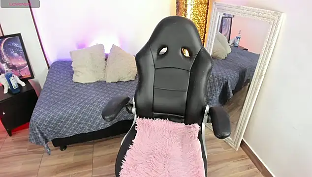 vanessabz online show from 10/01/25, 03:44