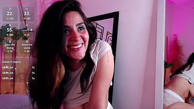 emily amaya online show from 12/07/24, 07:32