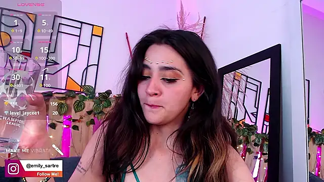 emily amaya online show from 12/06/24, 07:59