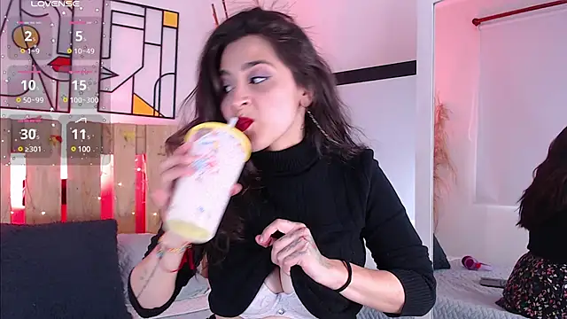 emily amaya online show from 03/13/25, 08:43