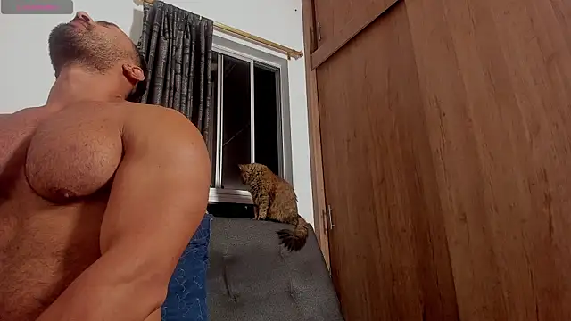 Snapshot of curt_xxx chatting on 12/04/25, 01:26 curt xxx online show from 12/04/25, 01:26