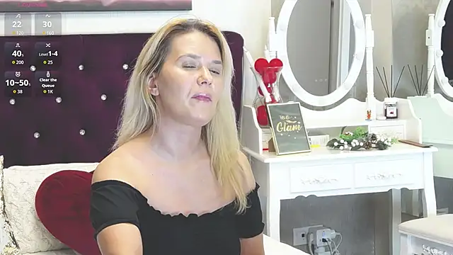 LilyFord online show from 06/11/26, 07:33