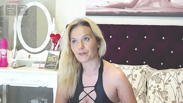 LilyFord online show from 07/08/26, 07:25