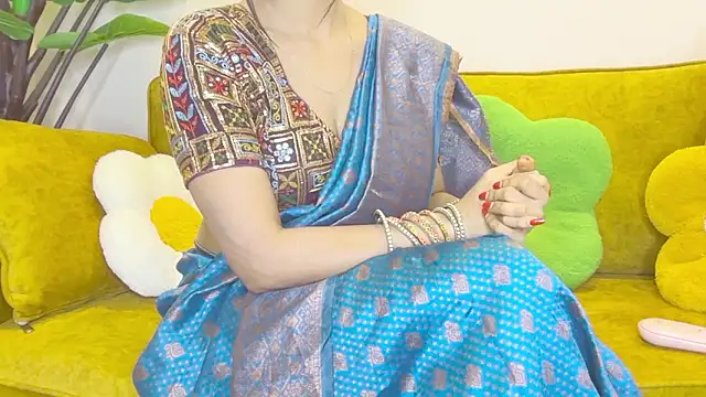 Monalisadon018 online show from 03/03/26, 03:30