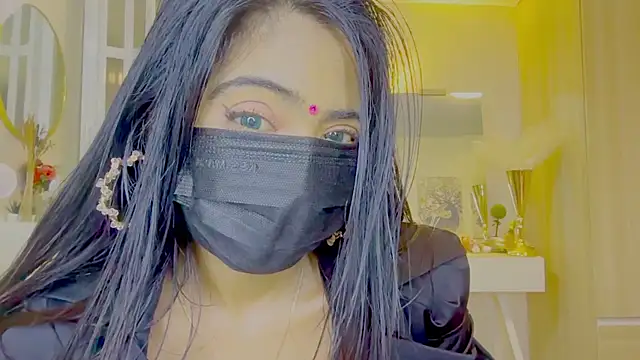 Monalisadon018 online show from 04/13/26, 09:13