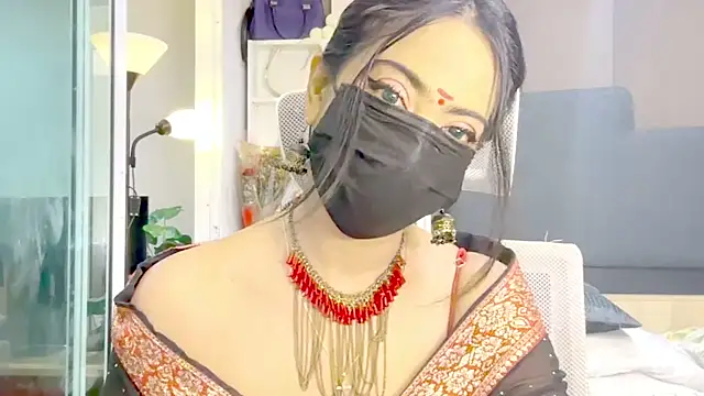 Monalisadon018 online show from 11/27/25, 04:13