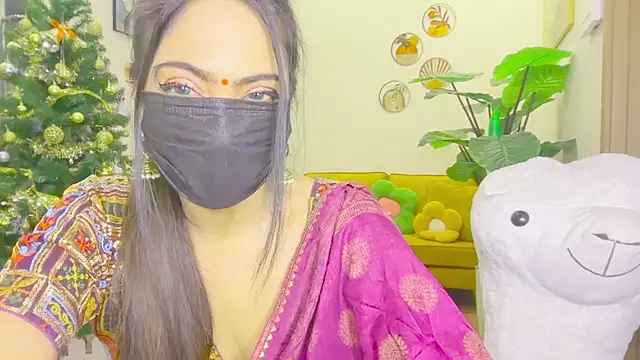 Monalisadon018 online show from 02/15/26, 04:35