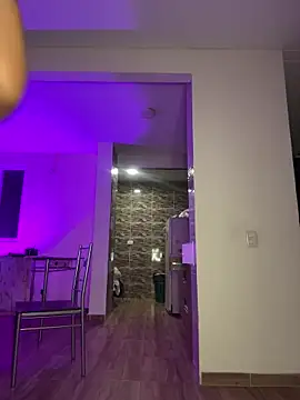 Snapshot of Chloemercury chatting on 12/19/25, 12:14 Chloemercury online show from 12/19/25, 12:14