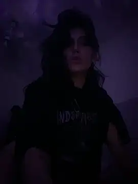 Snapshot of Cyberdark1312x chatting on 10/15/25, 12:13 Cyberdark1312x online show from 10/15/25, 12:13