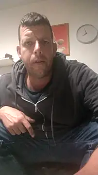 Knuffelstaaf123 online show from 05/04/26, 08:11