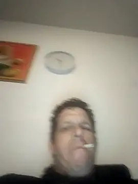 Snapshot of Knuffelstaaf123 chatting on 03/15/25, 09:30 Knuffelstaaf123 online show from 03/15/25, 09:30