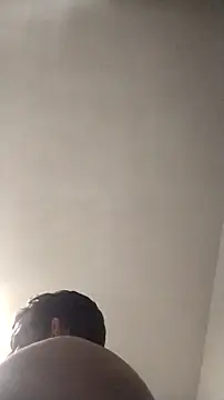 Snapshot of Knuffelstaaf123 chatting on 09/19/25, 03:05 Knuffelstaaf123 online show from 09/19/25, 03:05