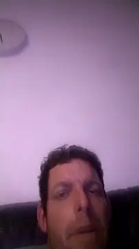 Snapshot of Knuffelstaaf123 chatting on 10/29/25, 05:45 Knuffelstaaf123 online show from 10/29/25, 05:45