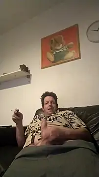 Knuffelstaaf123 online show from 12/19/25, 01:02